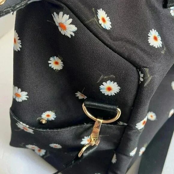 Alice+Olivia Daisy Print Duffle Bag Fabfitfun by Stacey Bendet - Picture 6 of 11